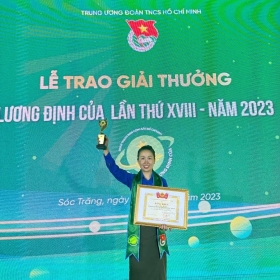 Chị Trần Thị Dịu được nhận Giải thưởng Lương Định Của